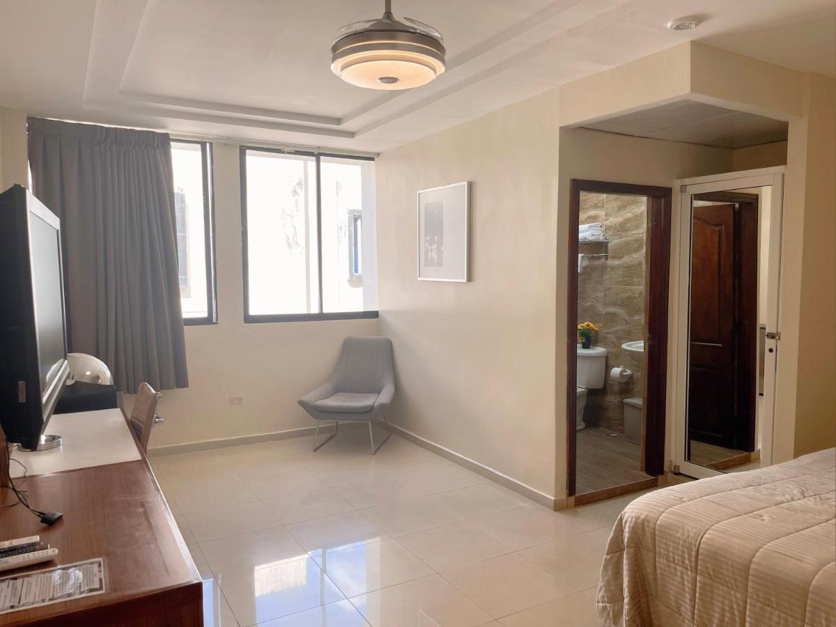 Hotel Libertad At Historic Main Street Santo Domingo Ngoại thất bức ảnh
