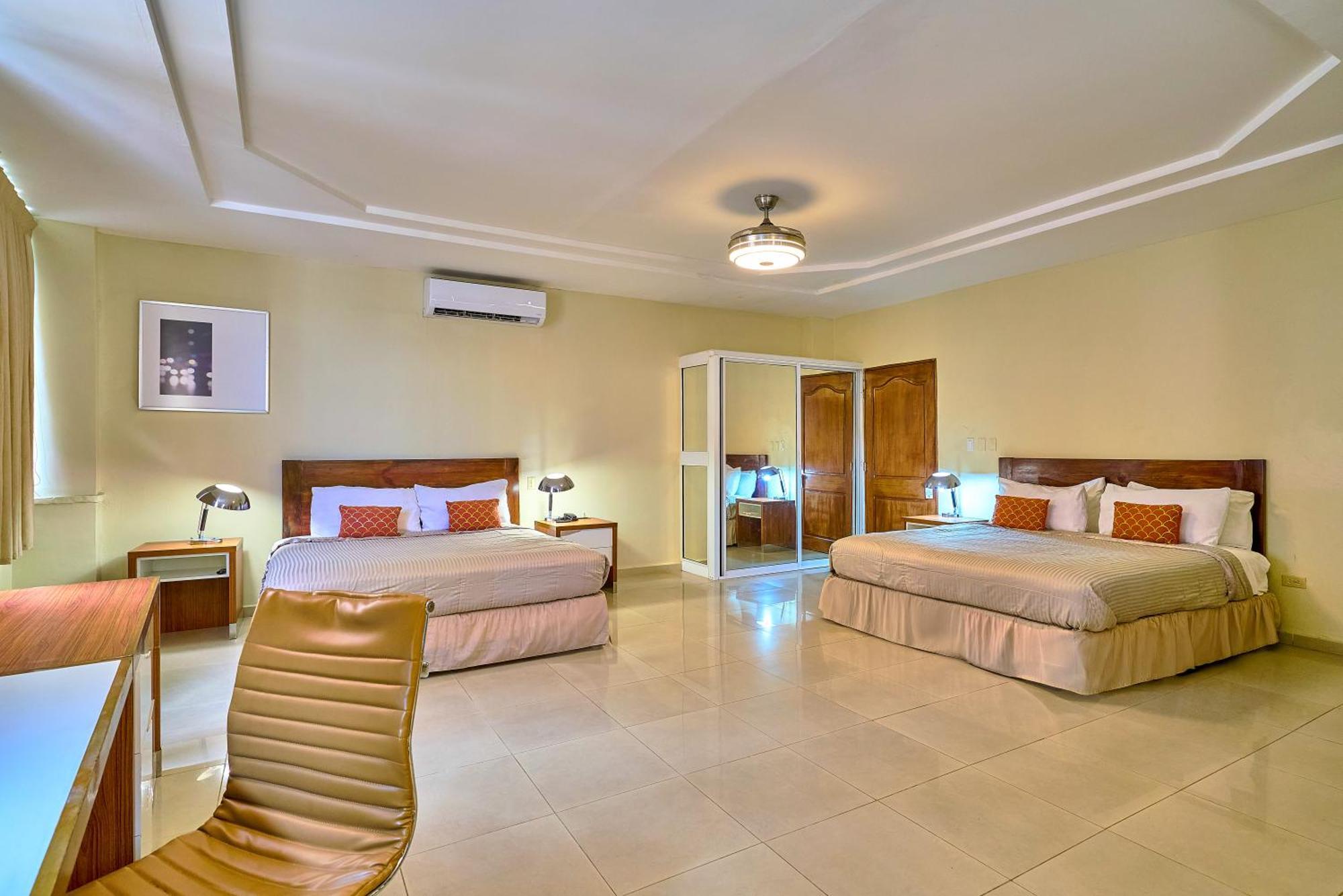 Hotel Libertad At Historic Main Street Santo Domingo Ngoại thất bức ảnh